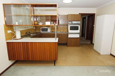 9 Dutton Cres, Hamersley, WA 6022