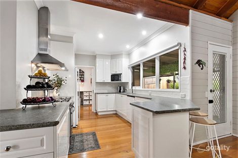 Property photo of 17 The Wallaby Run Chirnside Park VIC 3116
