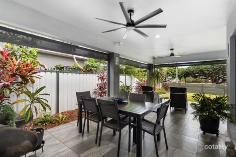 Property photo of 286 Esplanade Pialba QLD 4655