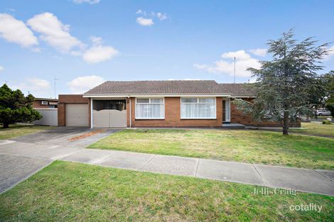 Property photo of 7 Edgar Street Wendouree VIC 3355