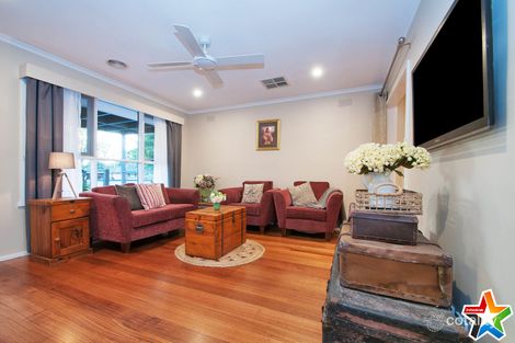Property photo of 4 Blackburn Road Mooroolbark VIC 3138