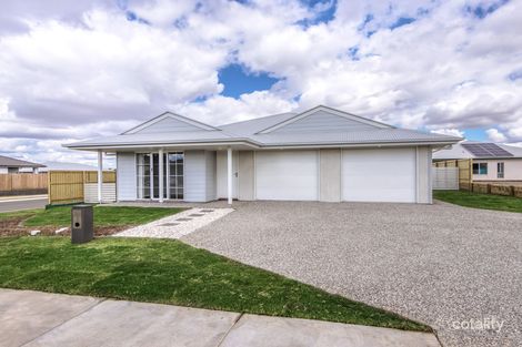 2/70 Wallace St, Walloon, QLD 4306