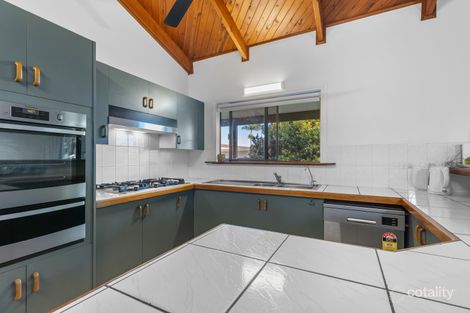 Property photo of 10 Tarwhine Street Tin Can Bay QLD 4580