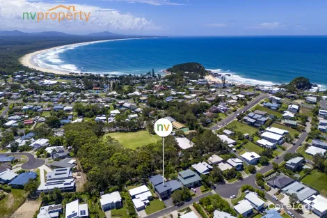 Property photo of 23 Sandpiper Drive Scotts Head NSW 2447