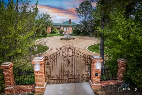 Property photo of 5 Bradford Drive Yass NSW 2582