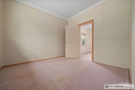 Property photo of 271 Piper Street Bathurst NSW 2795