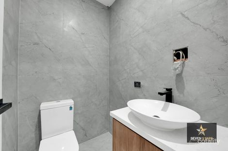 Property photo of 9 Damesfly Circuit Tarneit VIC 3029