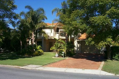 93 Tweeddale Rd, Applecross, WA 6153