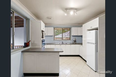 Property photo of 8 Coila Place Woodpark NSW 2164