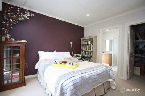 Property photo of 2 Deep Lead Close Canadian VIC 3350