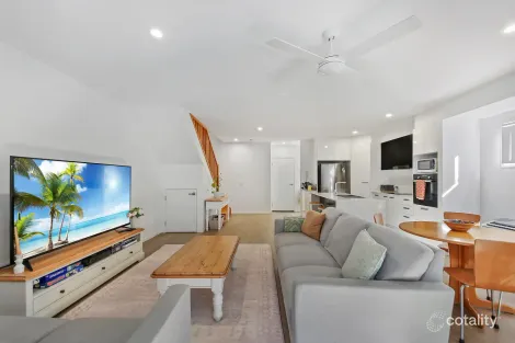 Property photo of 8/1 Regatta Boulevard Wurtulla QLD 4575