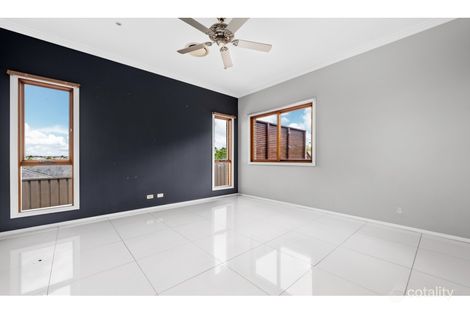Property photo of 8 Champion Crescent Gillieston Heights NSW 2321