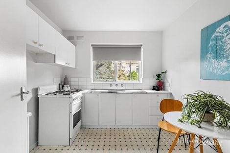 Property photo of 5/2 Yarra Street Hawthorn VIC 3122