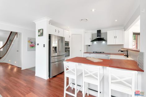 Property photo of 11 Cassinia Place Flinders View QLD 4305
