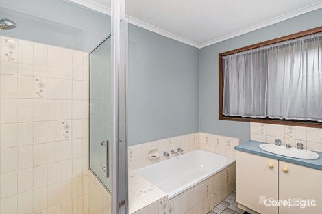 Property photo of 12 Portmarnock Court Sunbury VIC 3429