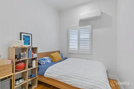 Property photo of 4 Nelson Street Dutton Park QLD 4102