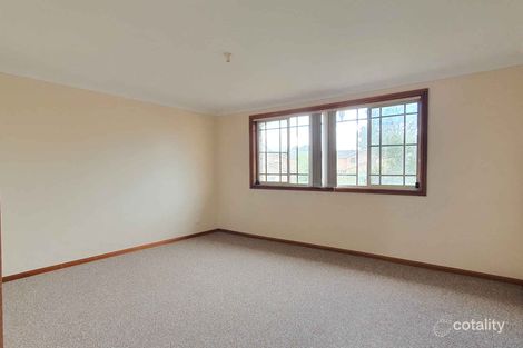 Property photo of 2/4 Fields Road Macquarie Fields NSW 2564