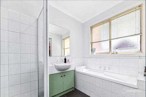 Property photo of 11/2-6 Jerilderie Drive Berwick VIC 3806