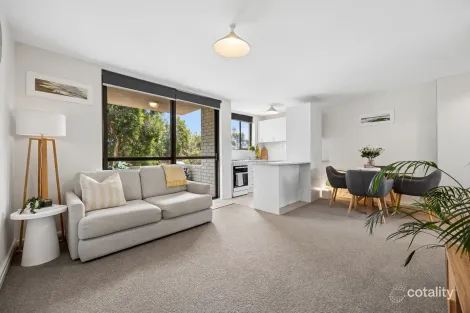 5/392 CANNING HWY, COMO, WA 6152