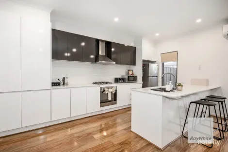 Property photo of 4/3 Victoria Road Sydenham VIC 3037