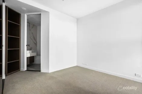 Property photo of 1004/77 Queens Road Melbourne VIC 3004
