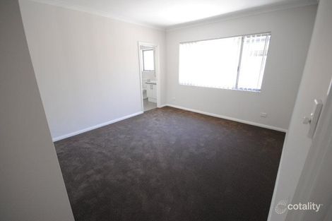 Property photo of 6 Dod Green Cloverdale WA 6105