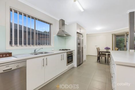 Property photo of 3 Captain Cook Close Skye VIC 3977