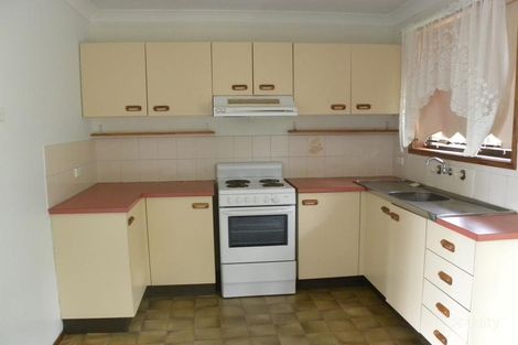 Property photo of 4 Tennyson Place Watanobbi NSW 2259