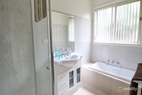 Property photo of 2/6 Lawrence Court Bayswater VIC 3153