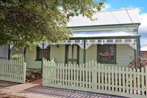 14 Bunbury St, Newport, VIC 3015