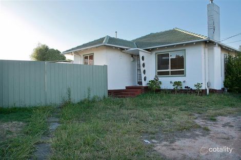 10 Menzies Ave, Dandenong North, VIC 3175