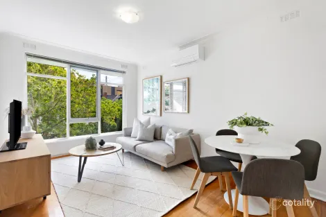 9/1 Marlton Cres, St Kilda, VIC 3182