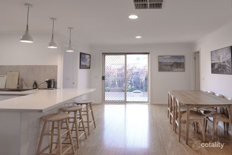 Property photo of 2/80 Para Road Montmorency VIC 3094
