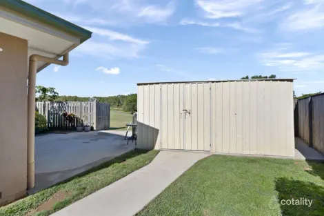4 Warilla View, Blacks Beach, QLD 4740
