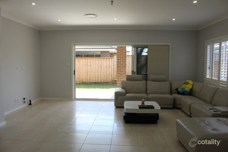 Property photo of 3 Sugarloaf Crescent Colebee NSW 2761