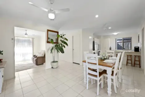 Property photo of 4 Warilla View Blacks Beach QLD 4740