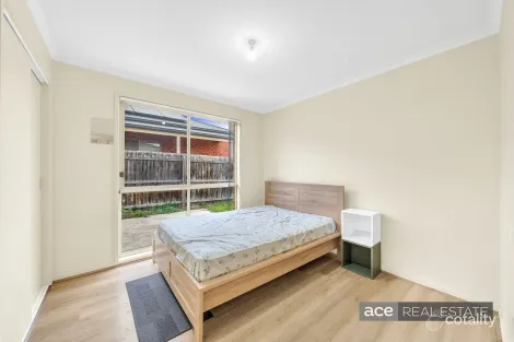 Property photo of 13 Stella Way Hoppers Crossing VIC 3029