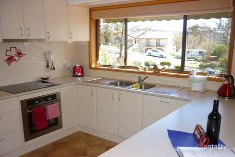 Property photo of 14 Kaufline Close Cooma NSW 2630
