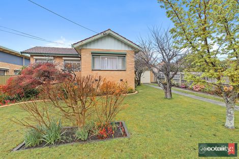 6 Murray Rd, Newborough, VIC 3825