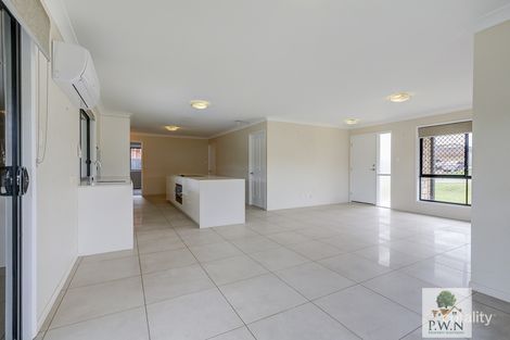 Property photo of 31 Lamberth Road East Heritage Park QLD 4118