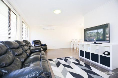 Property photo of 62 Lancia Drive Ingleburn NSW 2565