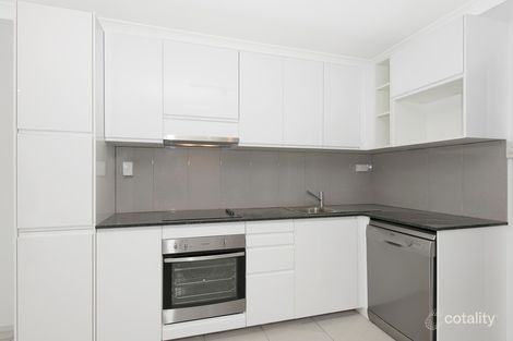 3 Roberts St, Hermit Park, QLD 4812