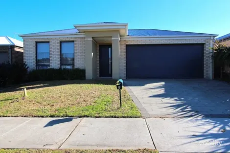 5 Burdekin Lane, Pakenham, VIC 3810