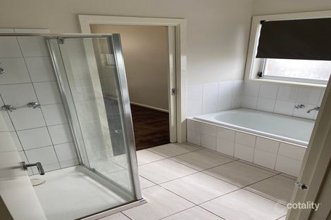 Property photo of 1 Lucy Close Tarneit VIC 3029