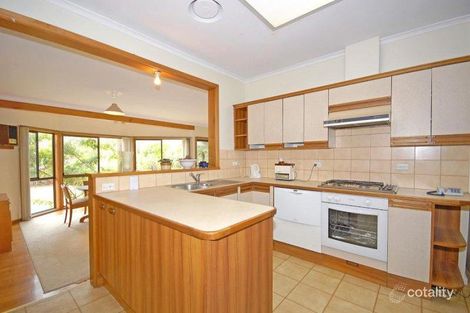 Property photo of 15 Highclere Avenue Mount Waverley VIC 3149