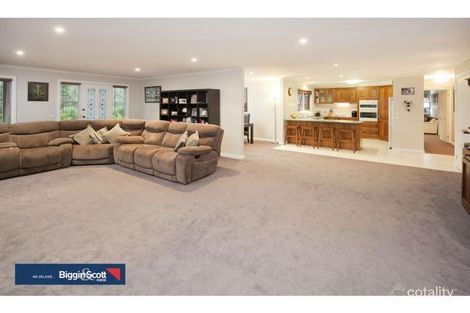 Property photo of 17 View Street Mount Evelyn VIC 3796