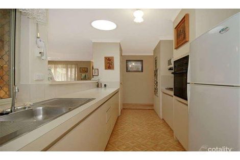 Property photo of 2/12 Ungaroo Road Westminster WA 6061