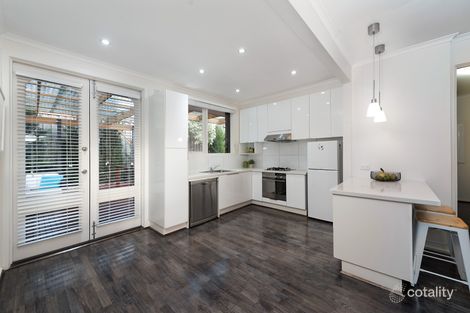 Property photo of 2/11 Union Road Surrey Hills VIC 3127