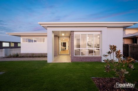 Property photo of 4/312 Hume Street Centenary Heights QLD 4350