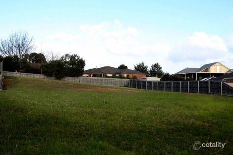 Property photo of 25 Oak Avenue Traralgon VIC 3844